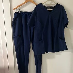 Elle Scrubs complete 3 piece set Size 2X BLUE
